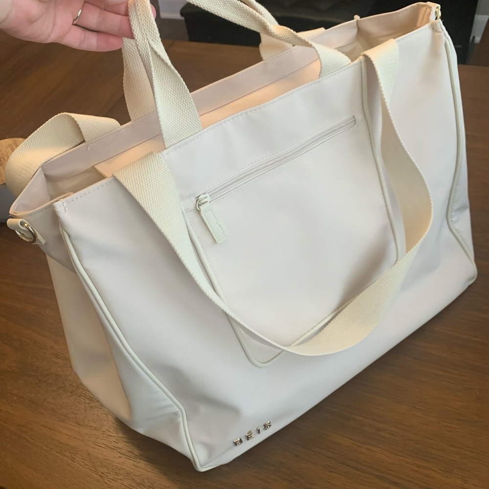 BEIS East to West Tote